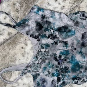 Lululemon align tank size 4